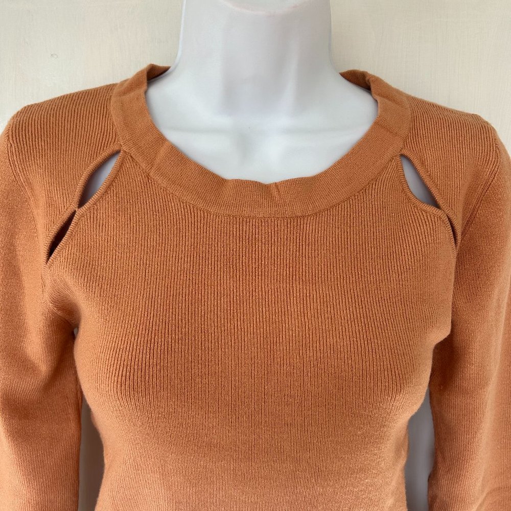 And Now This, Women's Peach Sweater, size L, NWT